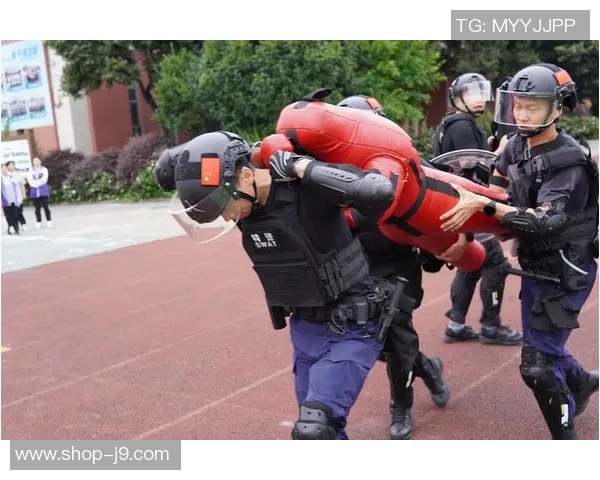 足球大师球员经验分享提升技巧与战术理解的全面指南